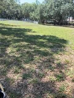 待售: $1,200,000 (3.84 acres)