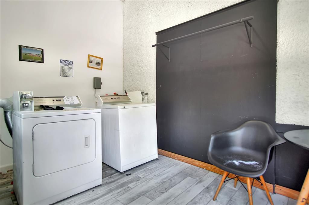В аренду: $1,095 (1 спален, 1 ванн, 440 Квадратных фут)