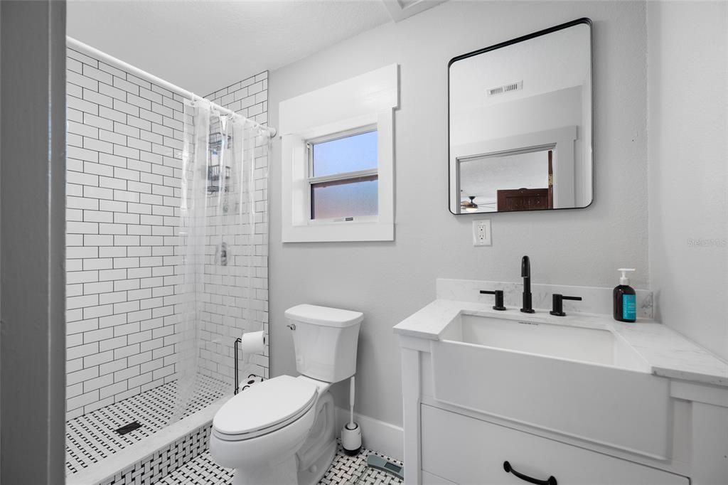 For Sale: $570,000 (4 beds, 0 baths, 1280 Square Feet)