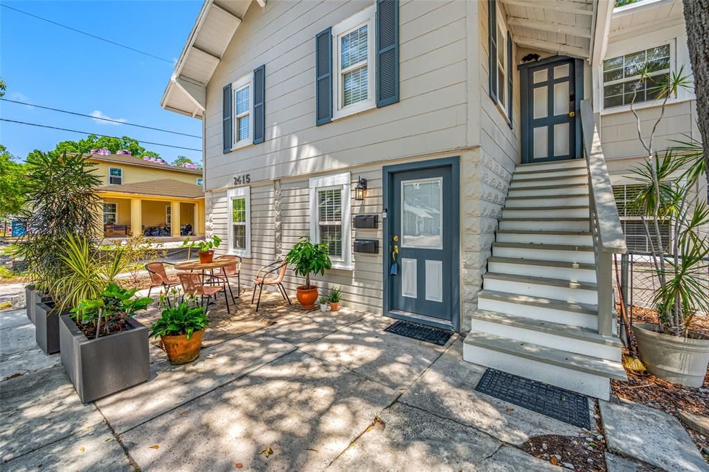 For Sale: $570,000 (4 beds, 0 baths, 1280 Square Feet)