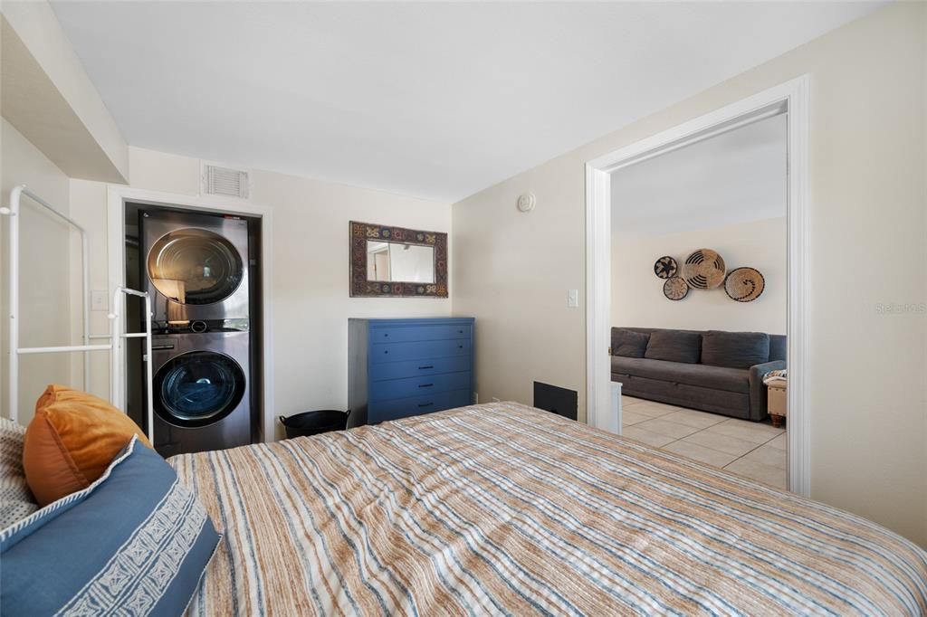 For Sale: $570,000 (4 beds, 0 baths, 1280 Square Feet)