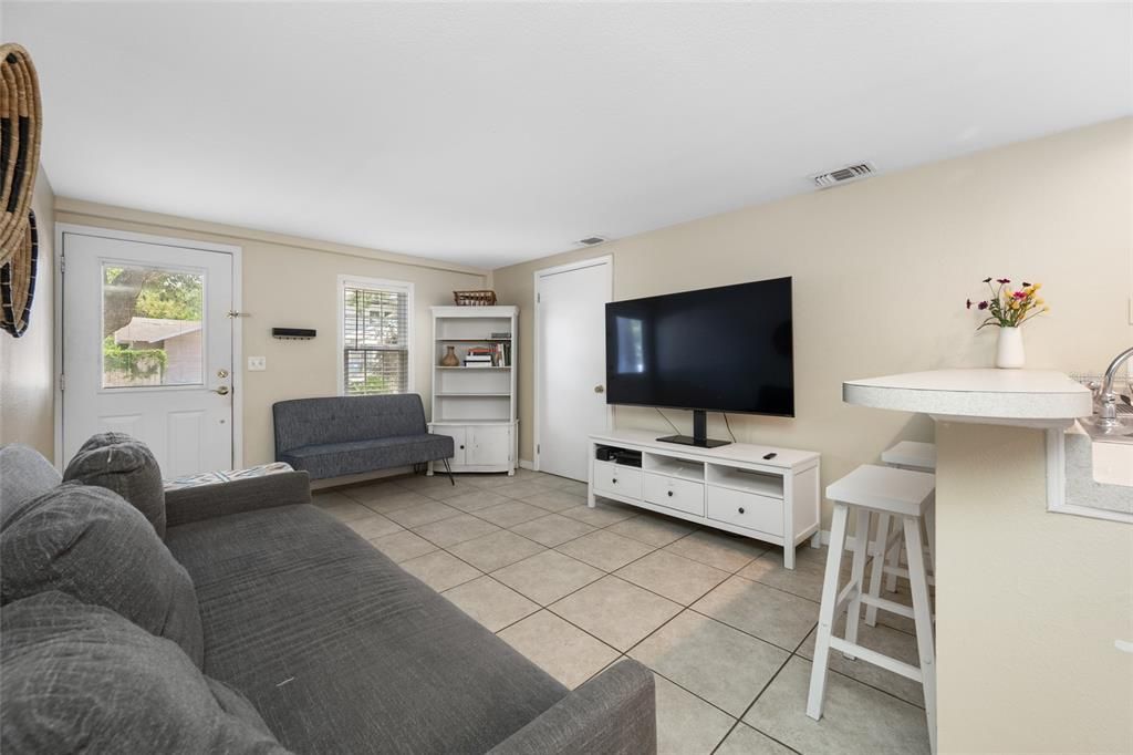 For Sale: $570,000 (4 beds, 0 baths, 1280 Square Feet)