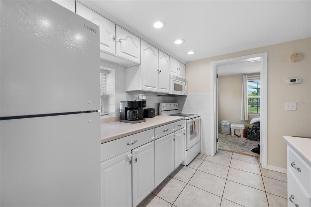 For Sale: $570,000 (4 beds, 0 baths, 1280 Square Feet)