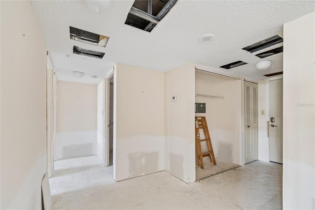 En Venta: $259,900 (2 camas, 2 baños, 1240 Pies cuadrados)