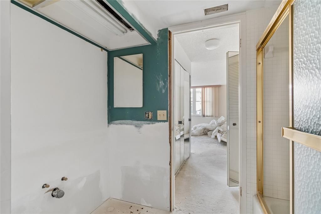 En Venta: $259,900 (2 camas, 2 baños, 1240 Pies cuadrados)