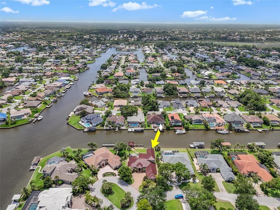For Sale: $1,587,000 (5 beds, 4 baths, 4612 Square Feet)