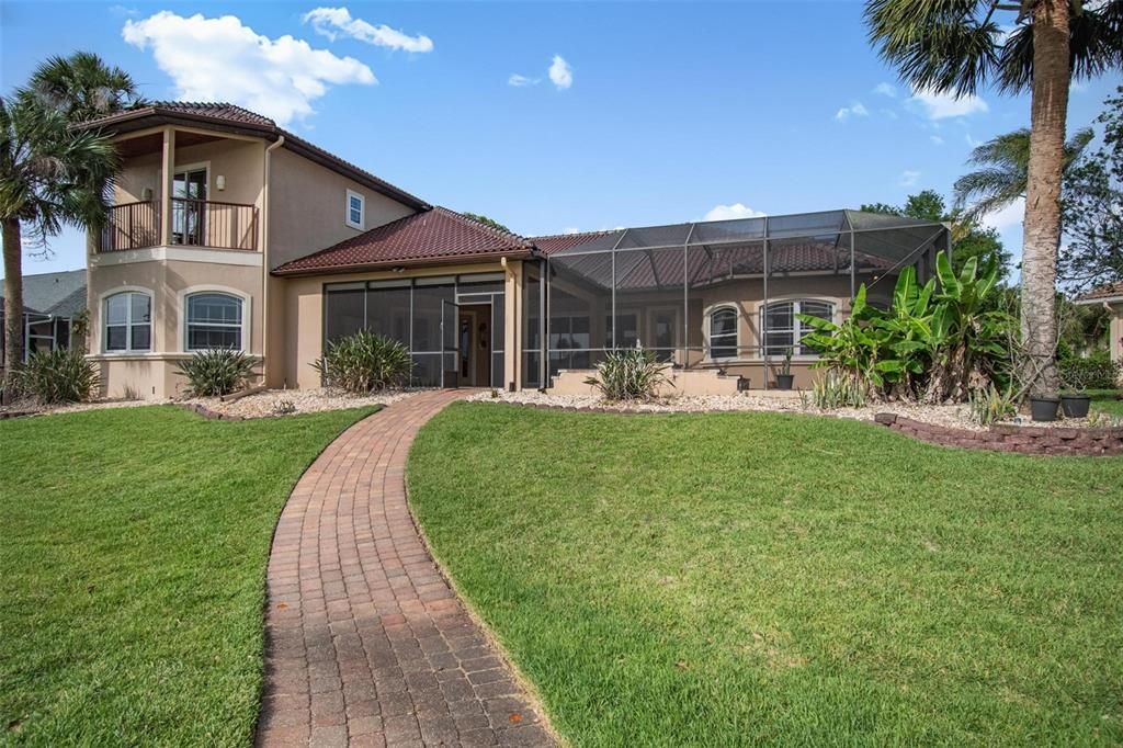 For Sale: $1,587,000 (5 beds, 4 baths, 4612 Square Feet)