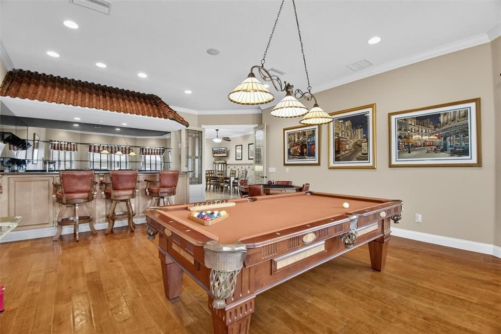 For Sale: $1,587,000 (5 beds, 4 baths, 4612 Square Feet)