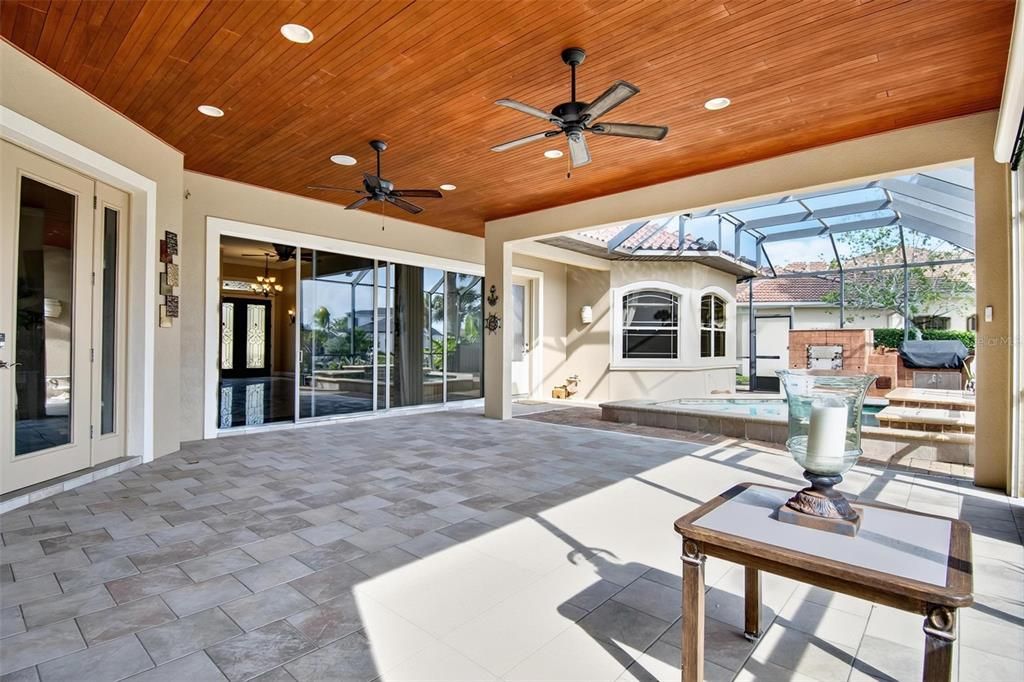 For Sale: $1,587,000 (5 beds, 4 baths, 4612 Square Feet)
