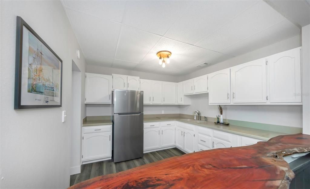 En Venta: $425,000 (3 camas, 3 baños, 2929 Pies cuadrados)
