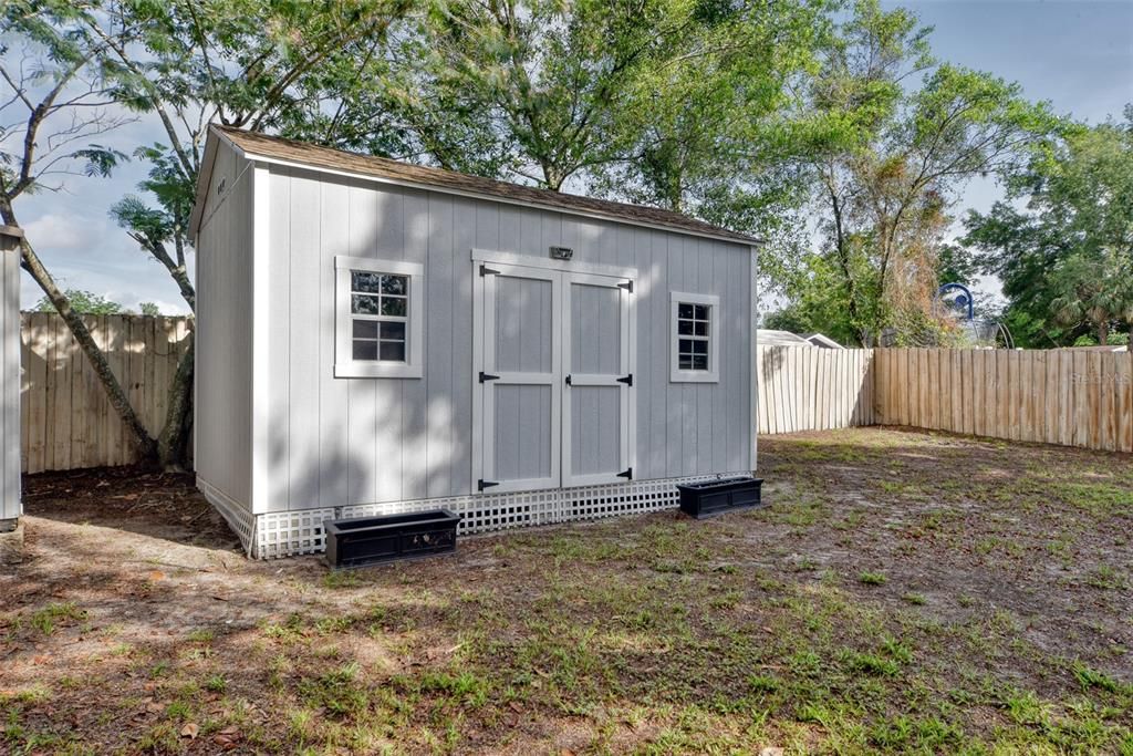 For Sale: $214,900 (2 beds, 2 baths, 1259 Square Feet)
