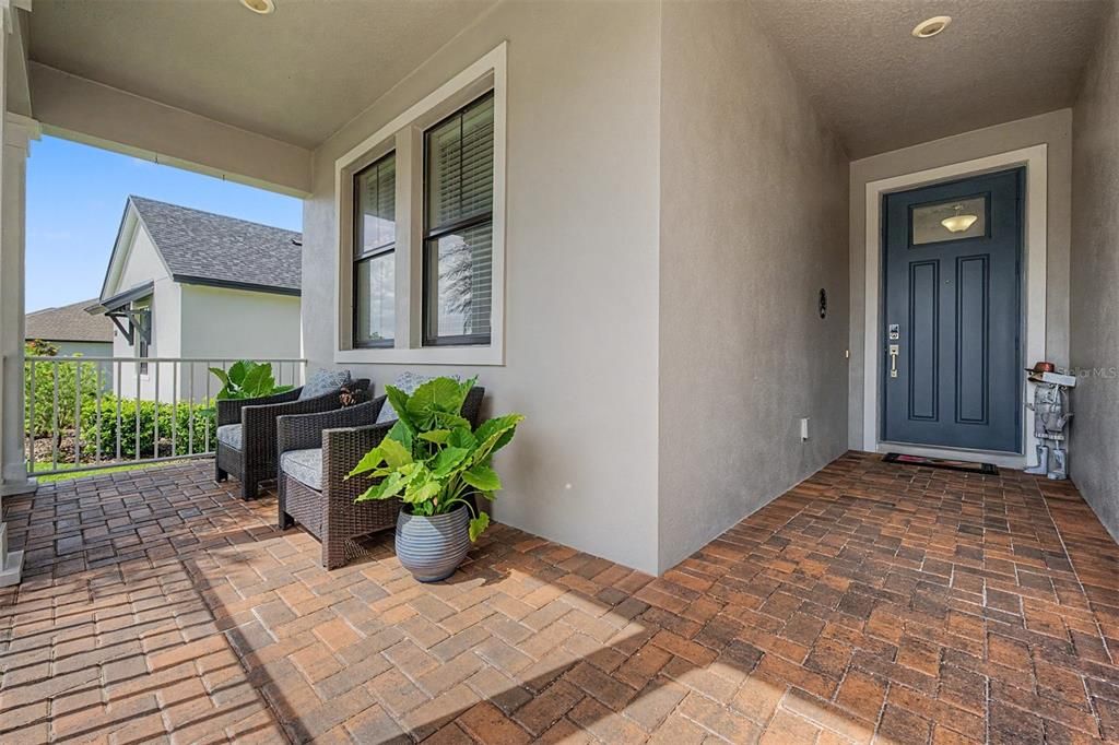 For Sale: $499,000 (2 beds, 2 baths, 1951 Square Feet)