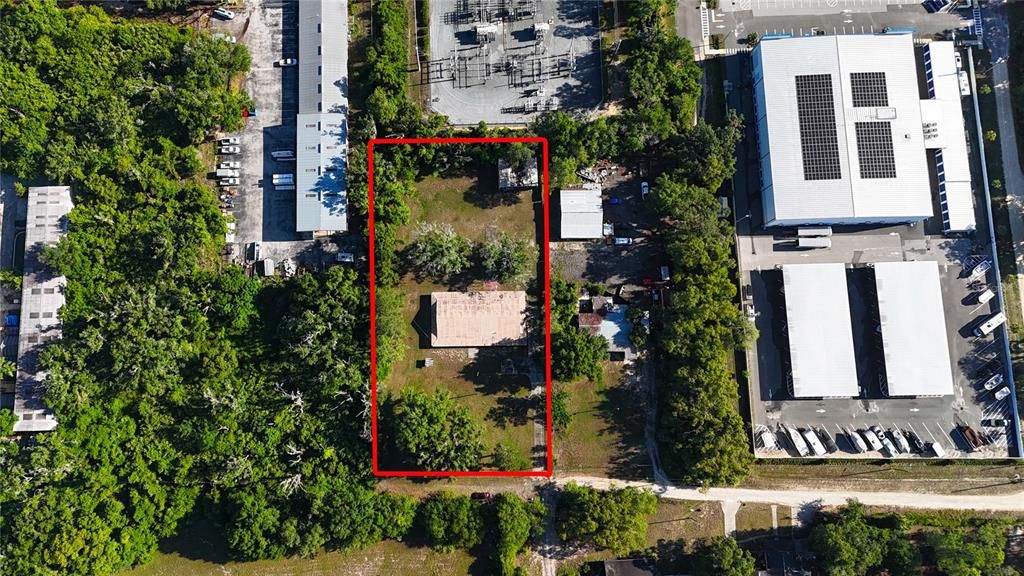待售: $700,000 (1.19 acres)