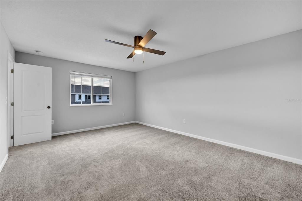 For Rent: $2,495 (4 beds, 3 baths, 1762 Square Feet)