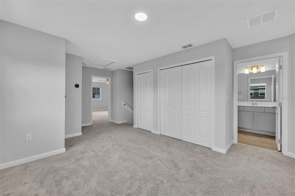 For Rent: $2,495 (4 beds, 3 baths, 1762 Square Feet)