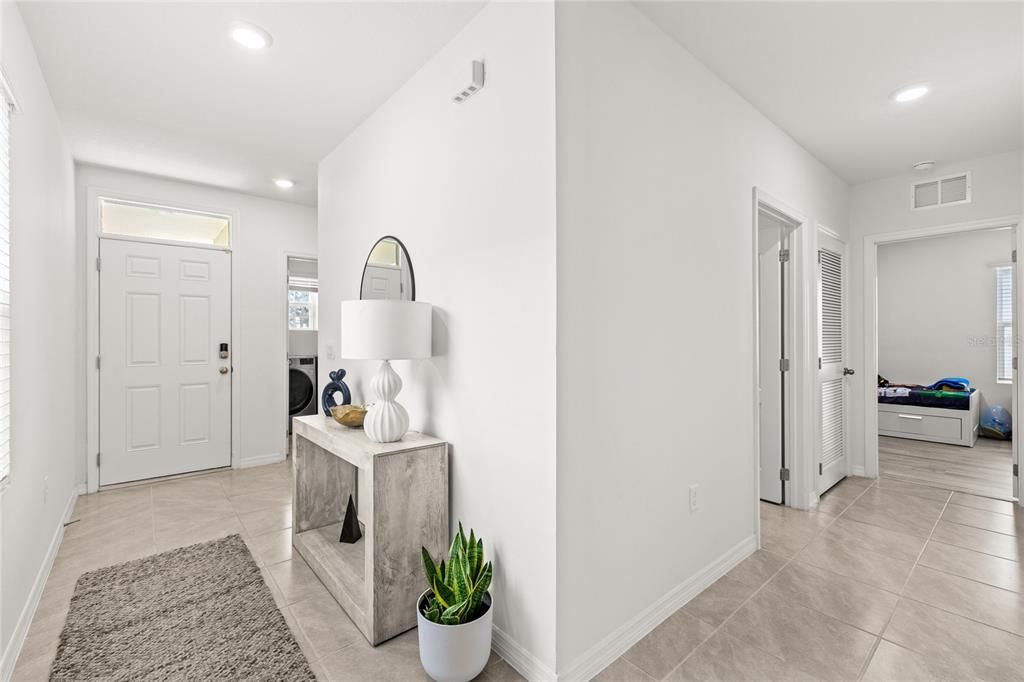 For Sale: $295,000 (3 beds, 2 baths, 1625 Square Feet)