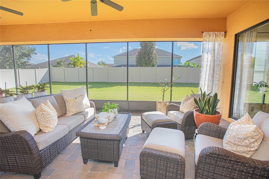 En Venta: $780,000 (6 camas, 4 baños, 4456 Pies cuadrados)