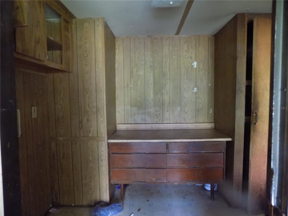 На продажу: $95,000 (3 спален, 2 ванн, 1580 Квадратных фут)