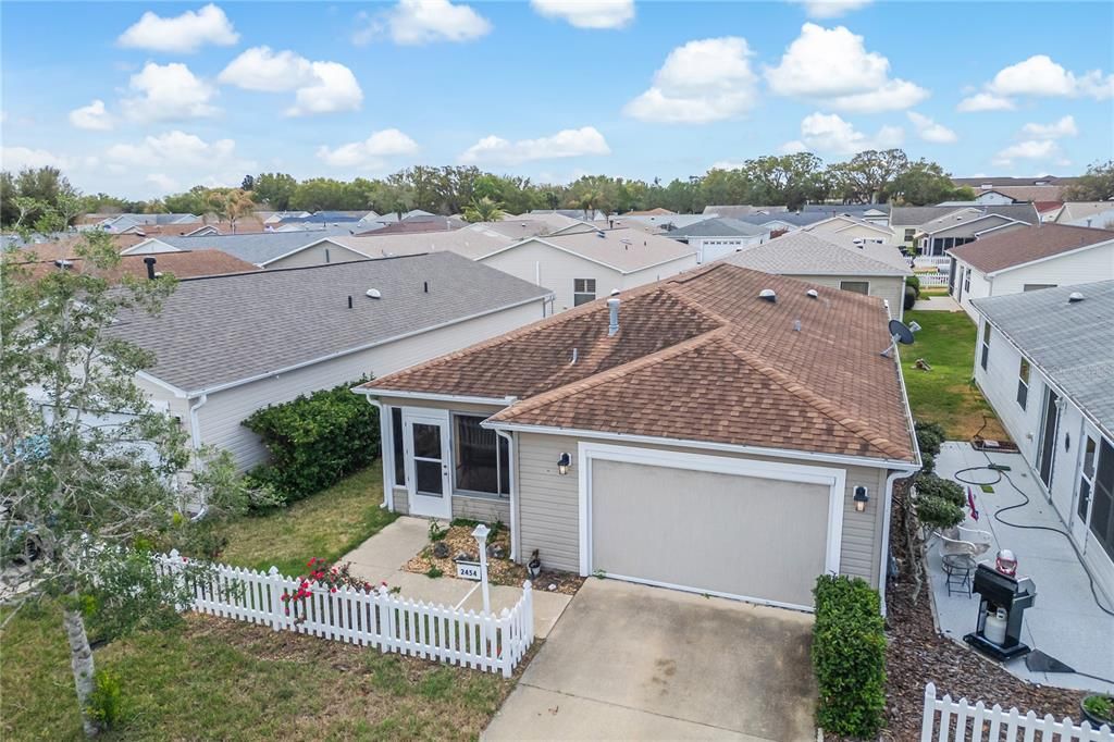 For Rent: $1,600 (2 beds, 2 baths, 1156 Square Feet)