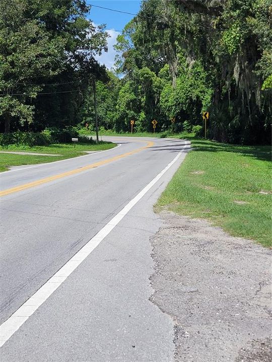 Activo con contrato: $215,000 (17.85 acres)