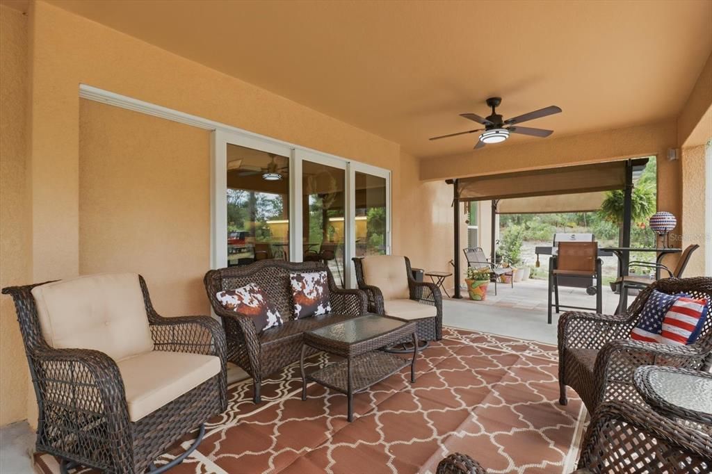 For Sale: $449,000 (3 beds, 2 baths, 1936 Square Feet)