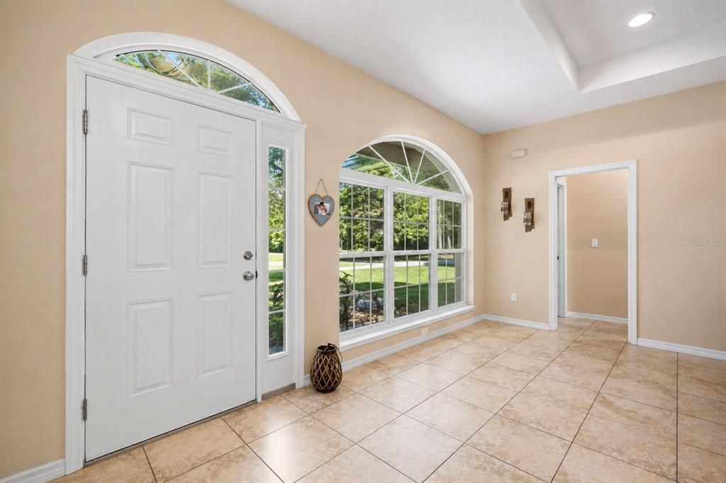 For Sale: $339,900 (3 beds, 2 baths, 1610 Square Feet)