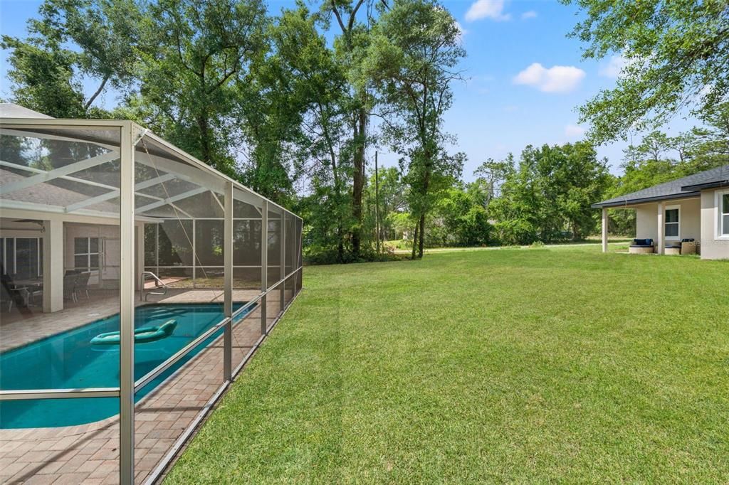 For Sale: $339,900 (3 beds, 2 baths, 1610 Square Feet)