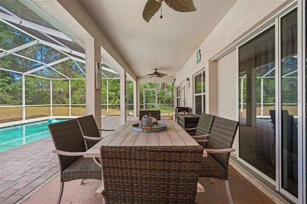 For Sale: $339,900 (3 beds, 2 baths, 1610 Square Feet)