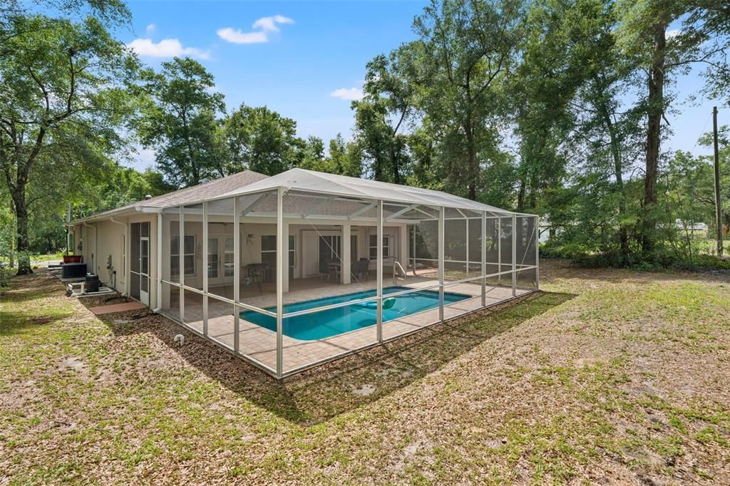 For Sale: $339,900 (3 beds, 2 baths, 1610 Square Feet)