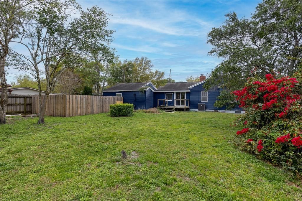 For Rent: $2,800 (3 beds, 2 baths, 1440 Square Feet)