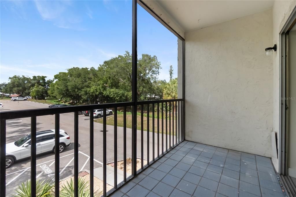 En Venta: $195,000 (2 camas, 2 baños, 964 Pies cuadrados)