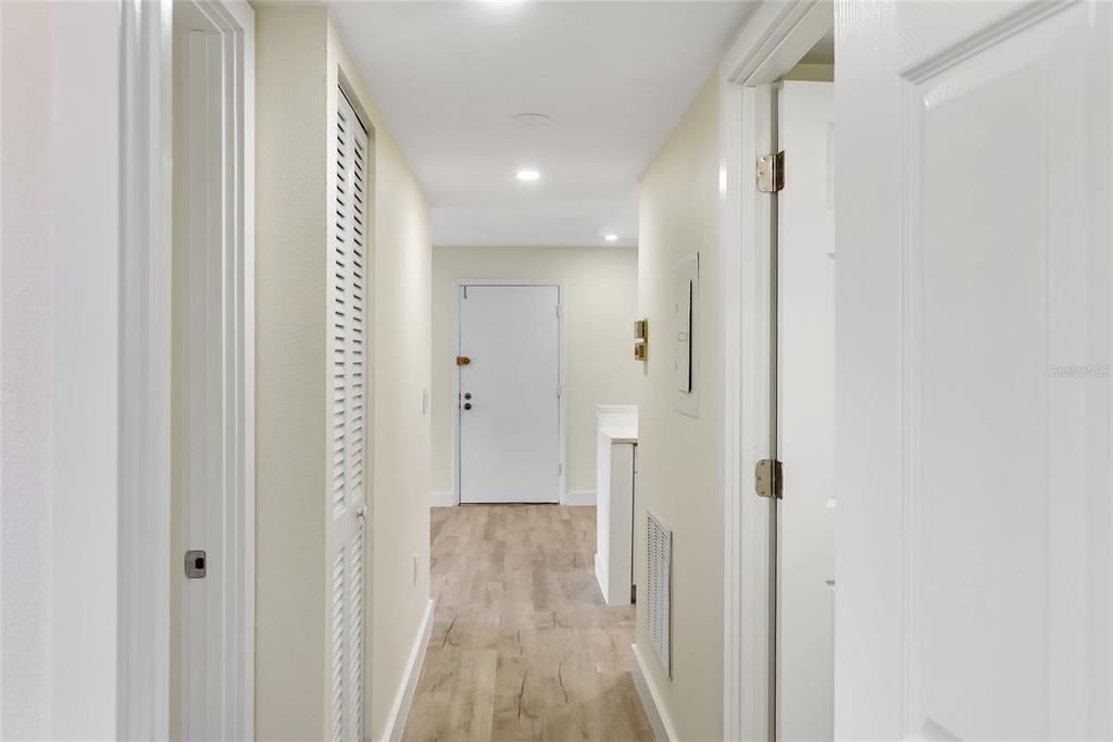 En Venta: $195,000 (2 camas, 2 baños, 964 Pies cuadrados)