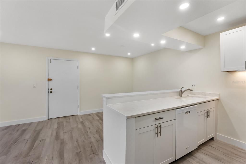 En Venta: $195,000 (2 camas, 2 baños, 964 Pies cuadrados)