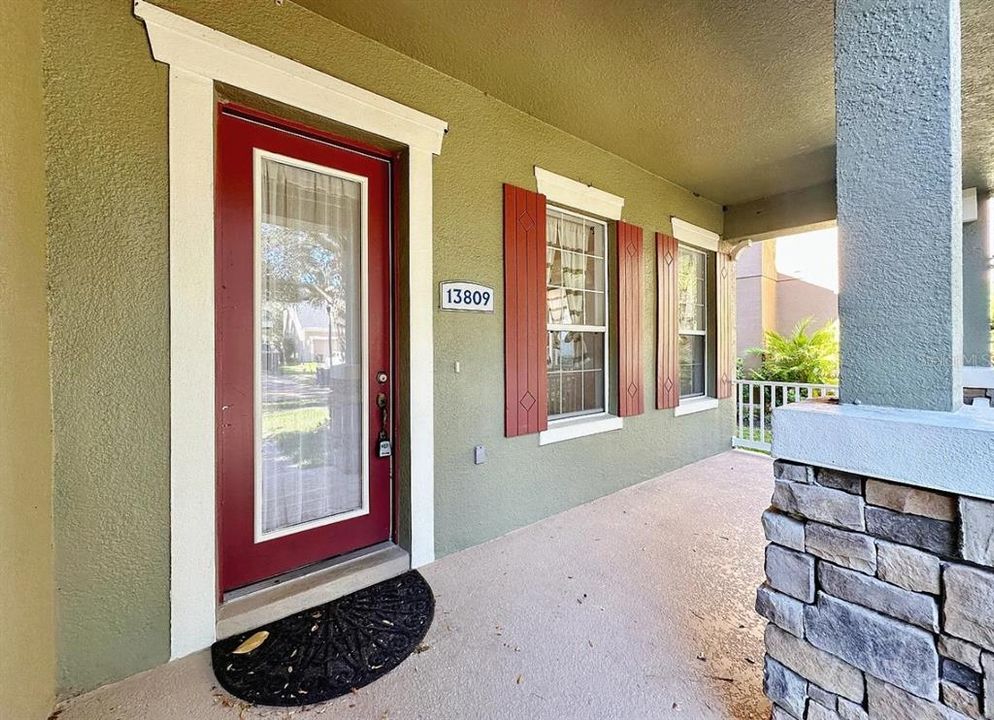 For Rent: $3,200 (4 beds, 3 baths, 2804 Square Feet)