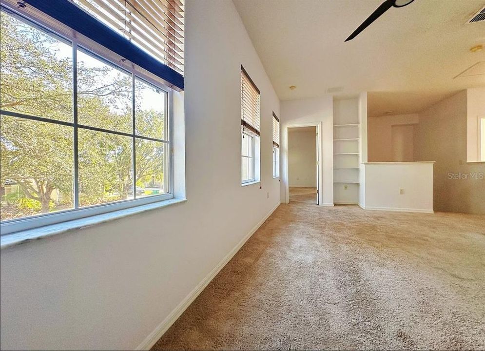 For Rent: $3,200 (4 beds, 3 baths, 2804 Square Feet)
