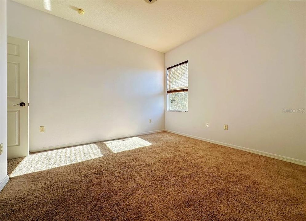 For Rent: $3,200 (4 beds, 3 baths, 2804 Square Feet)