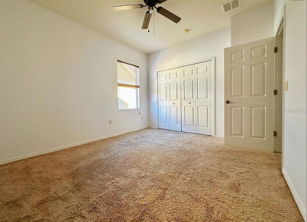 For Rent: $3,200 (4 beds, 3 baths, 2804 Square Feet)