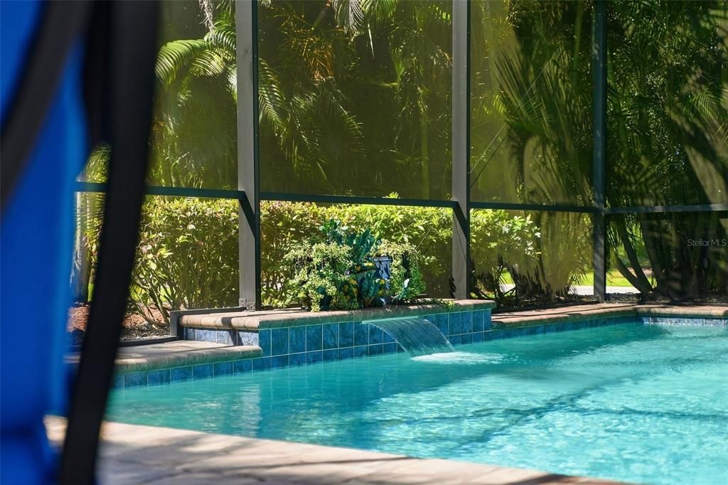 Activo con contrato: $579,000 (3 camas, 2 baños, 2222 Pies cuadrados)