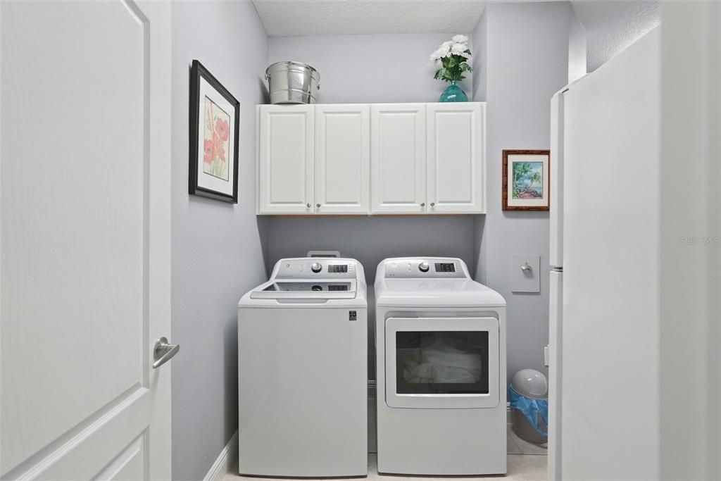 Activo con contrato: $579,000 (3 camas, 2 baños, 2222 Pies cuadrados)