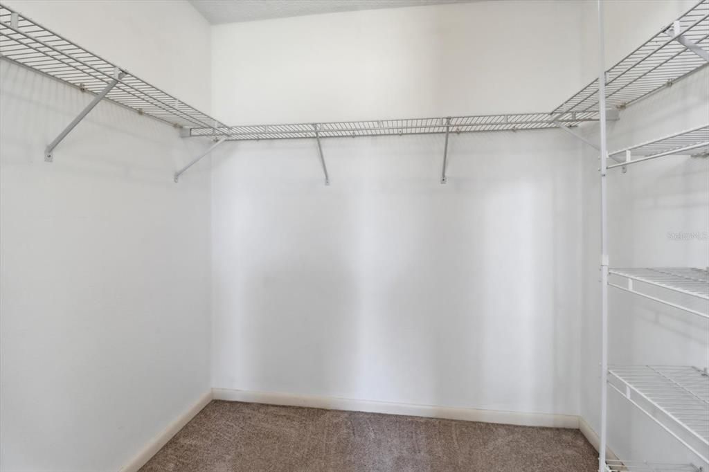 En Venta: $230,000 (2 camas, 2 baños, 1222 Pies cuadrados)