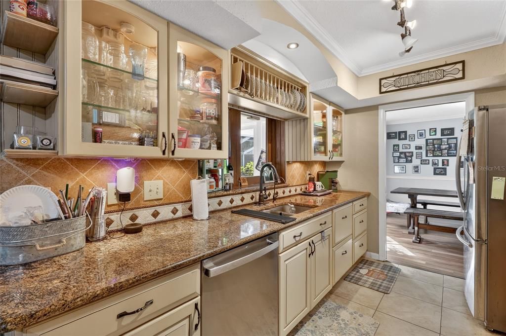 На продажу: $465,000 (4 спален, 3 ванн, 3050 Квадратных фут)