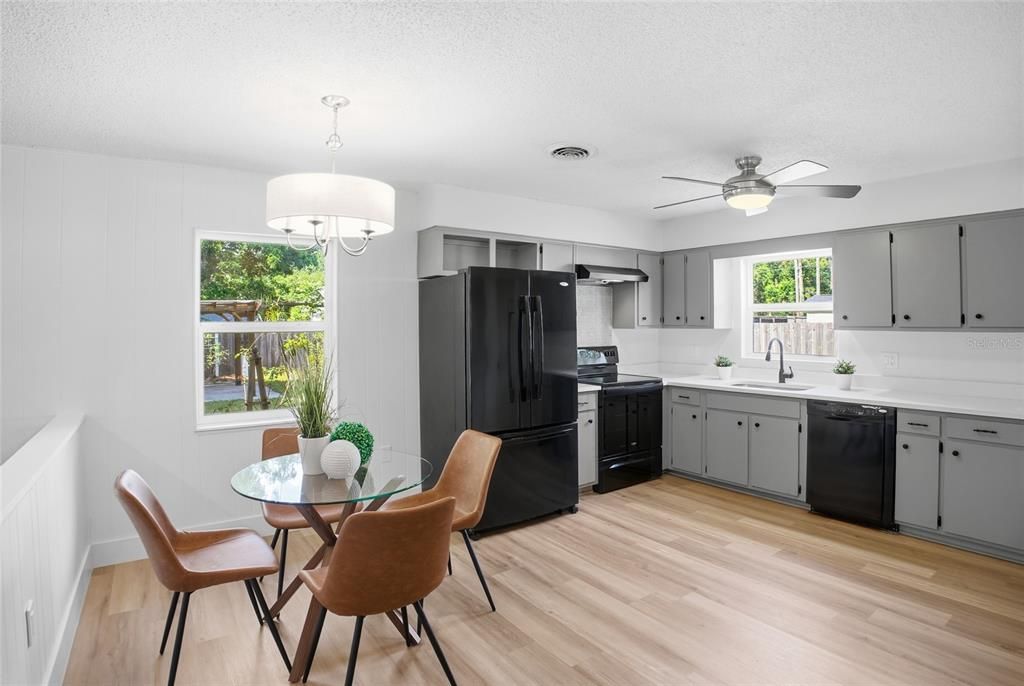 Active With Contract: $249,000 (3 beds, 2 baths, 1696 Square Feet)