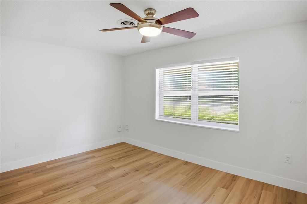 Active With Contract: $249,000 (3 beds, 2 baths, 1696 Square Feet)