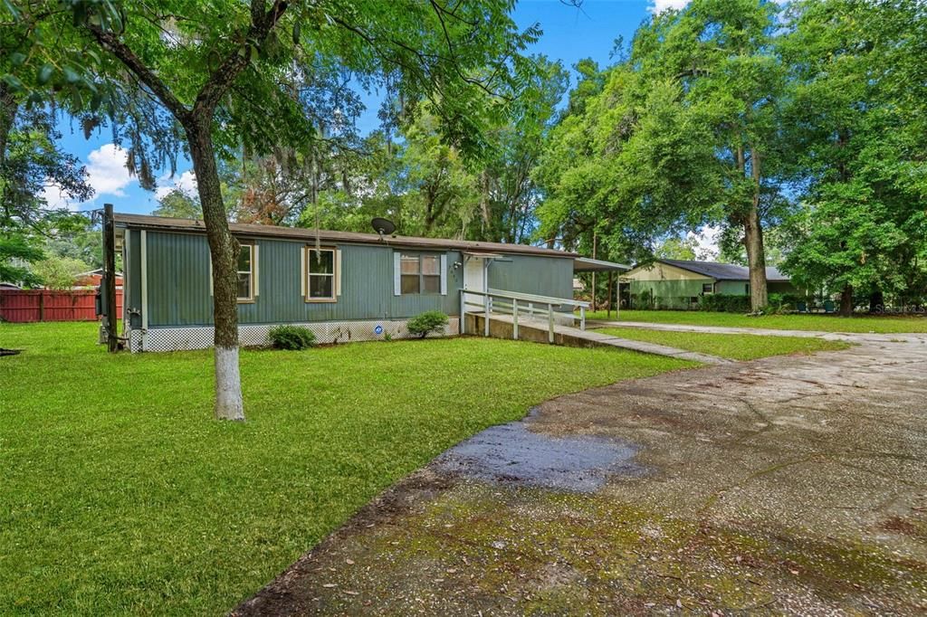 For Sale: $175,000 (3 beds, 2 baths, 1358 Square Feet)