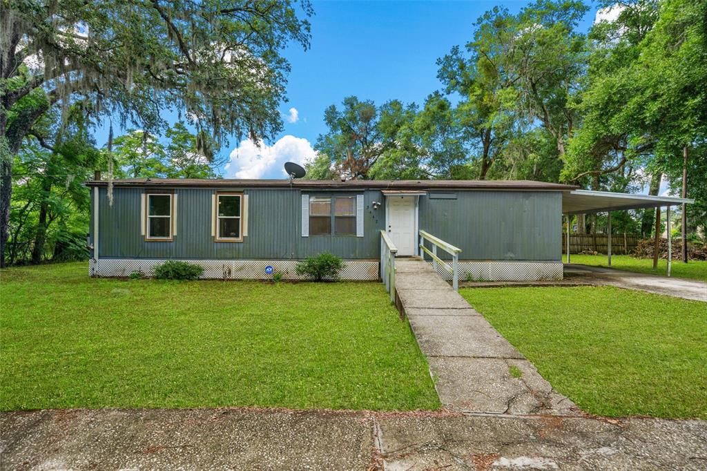 For Sale: $175,000 (3 beds, 2 baths, 1358 Square Feet)