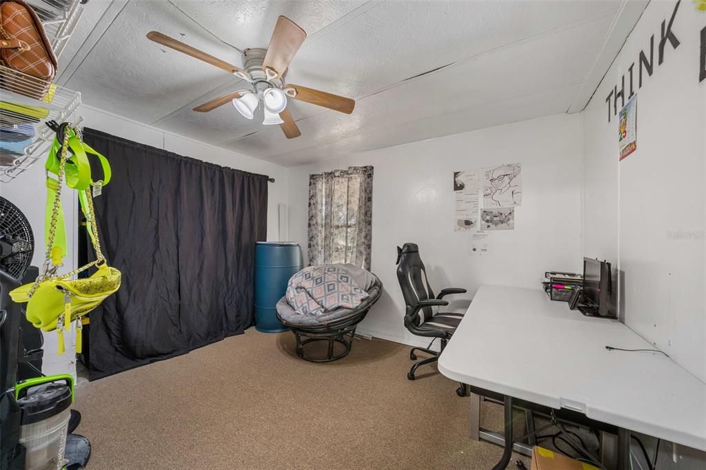 For Sale: $175,000 (3 beds, 2 baths, 1358 Square Feet)