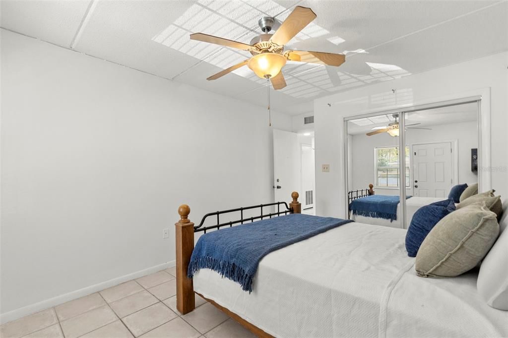 For Sale: $195,000 (3 beds, 2 baths, 1176 Square Feet)