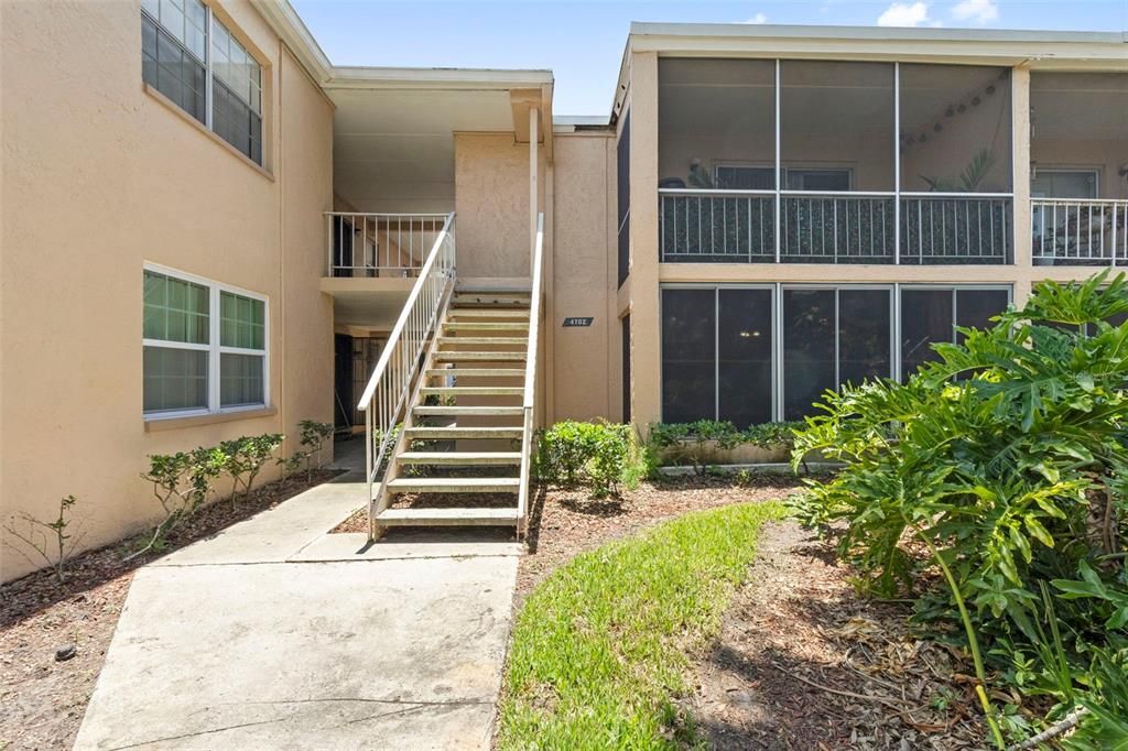 For Sale: $195,000 (3 beds, 2 baths, 1176 Square Feet)