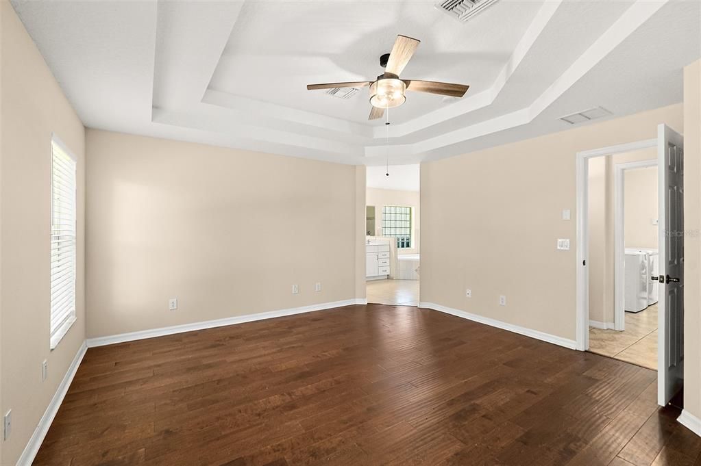 For Sale: $375,000 (3 beds, 2 baths, 2046 Square Feet)