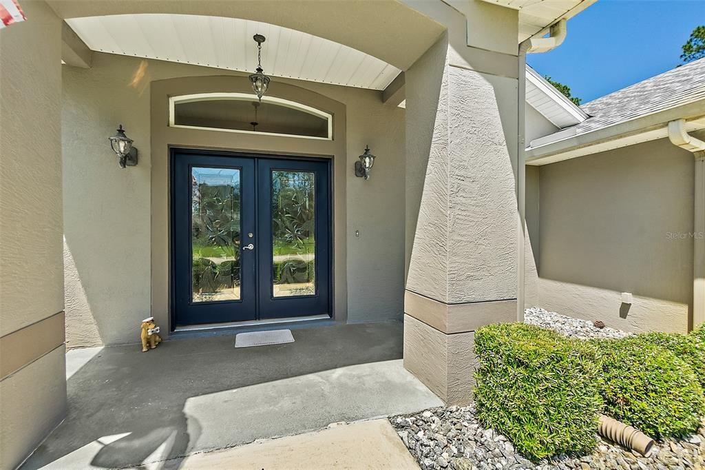 For Sale: $375,000 (3 beds, 2 baths, 2046 Square Feet)